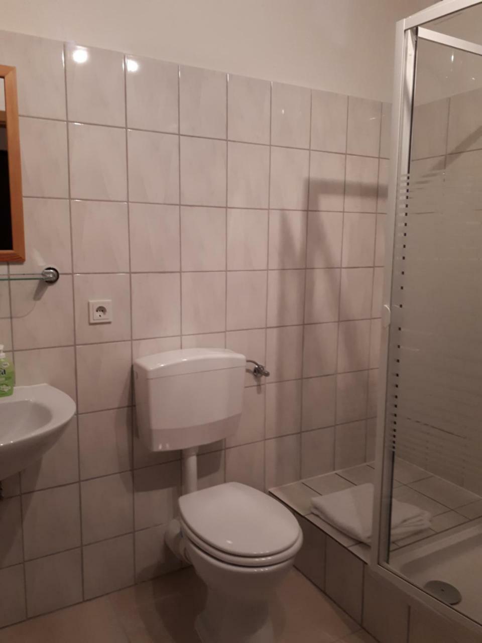 Herberg Die Alte Schleuse Manderscheid Luaran gambar