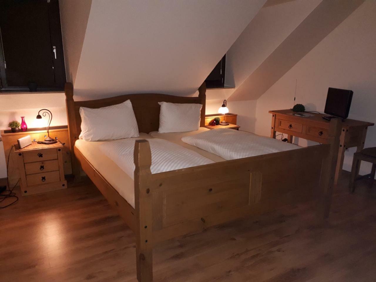 Herberg Die Alte Schleuse Manderscheid Luaran gambar